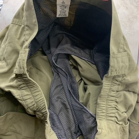 LL Bean Men Size Large Pants Beige Convertible Zip Off Shorts Quick Dry Hiking - Picture 8 of 8